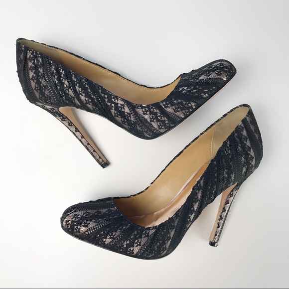 Badgley Mischka Brynn Lace Round Toe Pumps - Picture 4 of 7